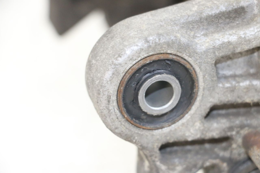 photo de CARTER MOTORE INFERIORE SYM ORBIT 50 (2008 - 2010) - Altra angolazione