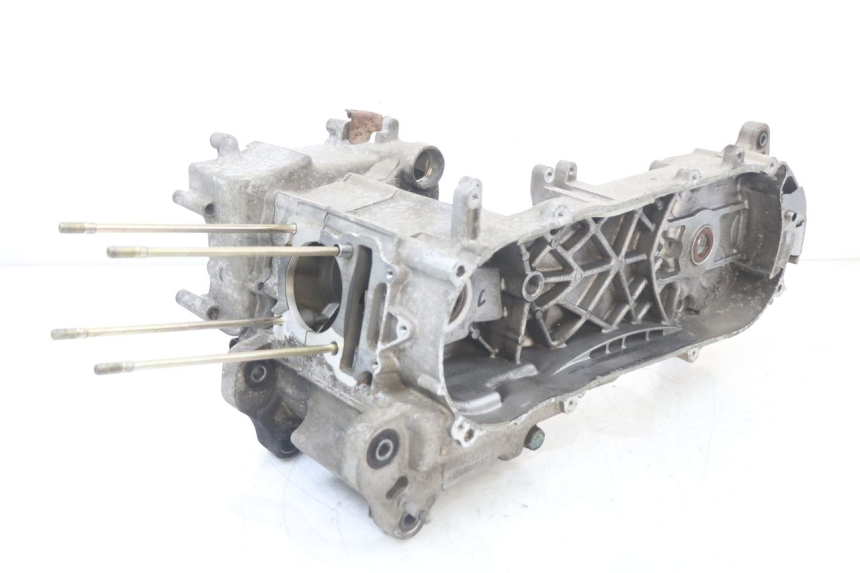 photo de CARTER MOTORE PEUGEOT BELVILLE 125 (2017 - 2021) - Marcature e riferimenti originali