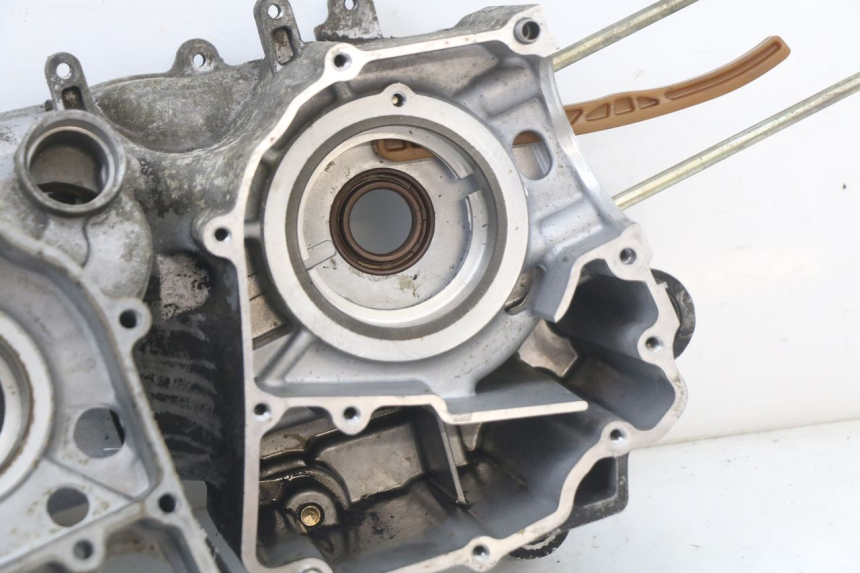 photo de CARTER MOTORE PEUGEOT DJANGO 125 (2014 - 2017) - Ricambio usato controllato