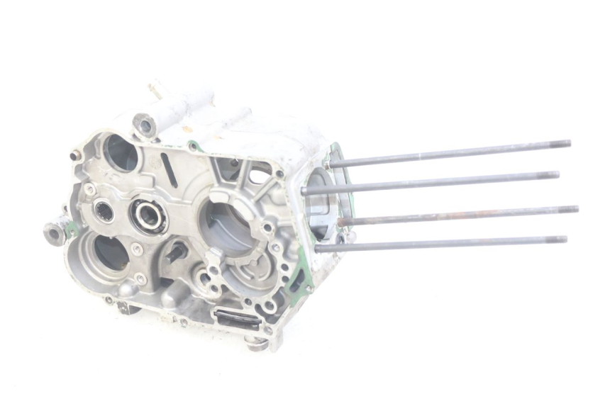 photo de CARTER MOTORE INF. YCF PILOT 125 - Vista principale