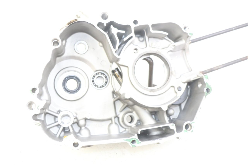 photo de CARTER MOTORE INF. YCF PILOT 125 - Caratteristiche distintive