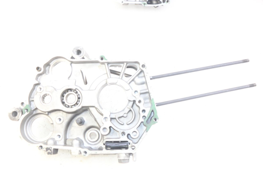 photo de CARTER MOTORE INF. YCF PILOT 125 - Foto prodotto supplementare