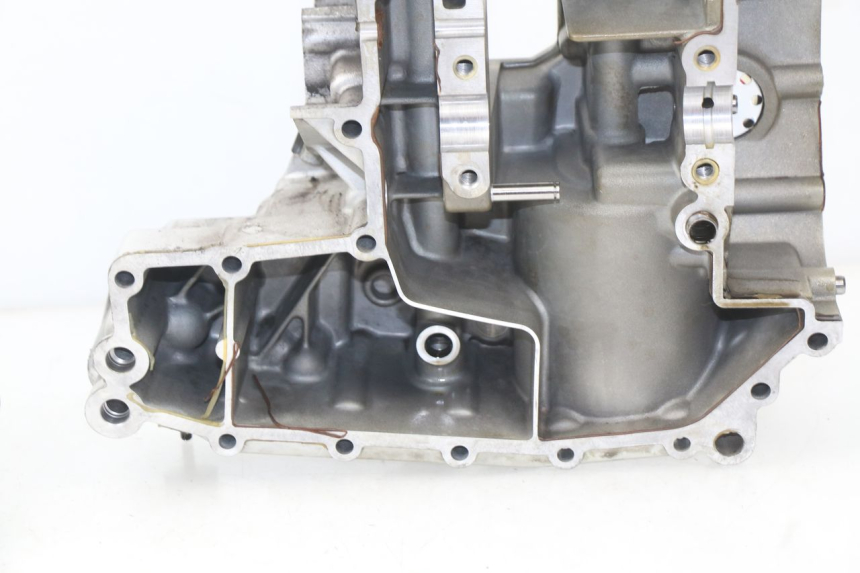 photo de CARTER MOTORE INFERIORE BMW R GS 1150 (1999 - 2004) - Zoom qualità usato