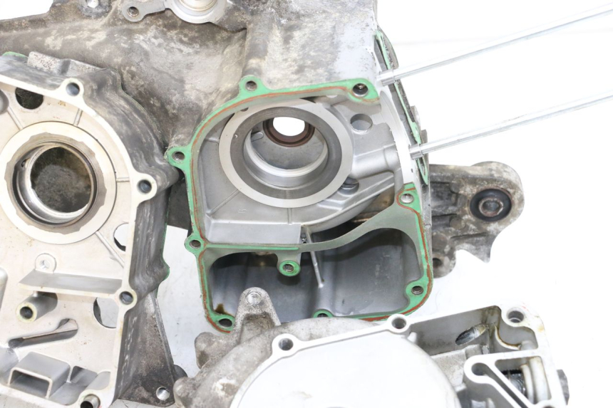 photo de CARTER MOTORE INFERIORE EUROCKA R8 4T 50 (2013 - 2022) - Ispezione visiva dettagliata