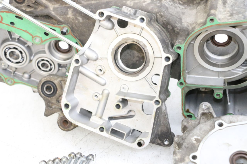 photo de CARTER MOTORE INFERIORE EUROCKA R8 4T 50 (2013 - 2022) - Angolazione alternativa