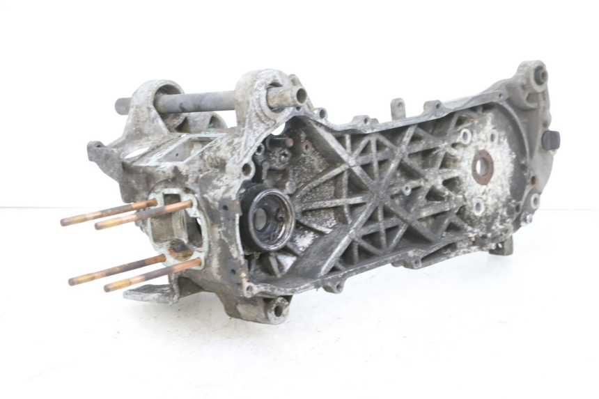 photo de CARTER MOTORE INFERIORE RIDE RACE 2T 50 (2012 - 2017) - Altra angolazione