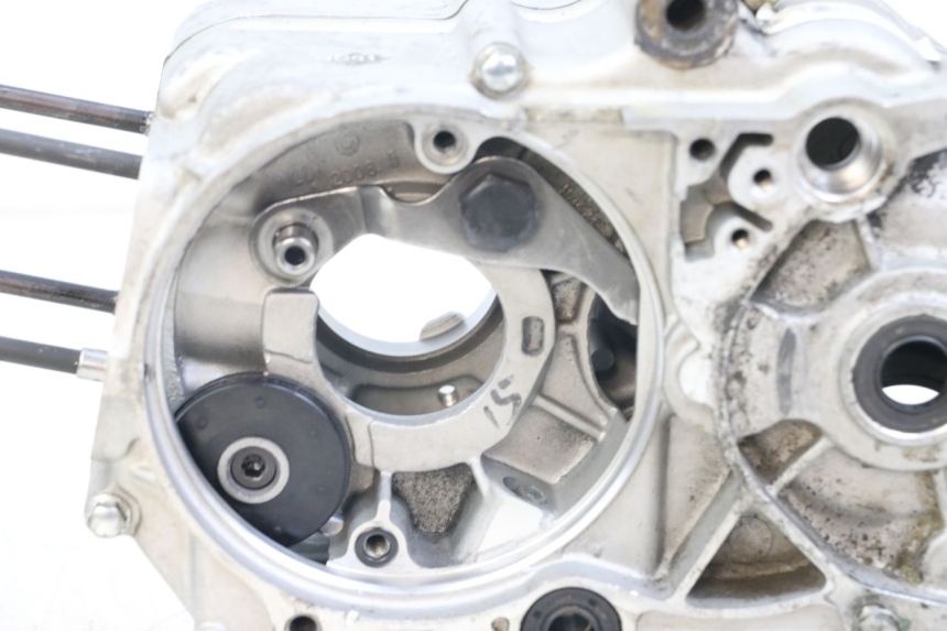 photo de CARTER MOTORE APOLLO RFZ 140 - Primo piano ad alta risoluzione