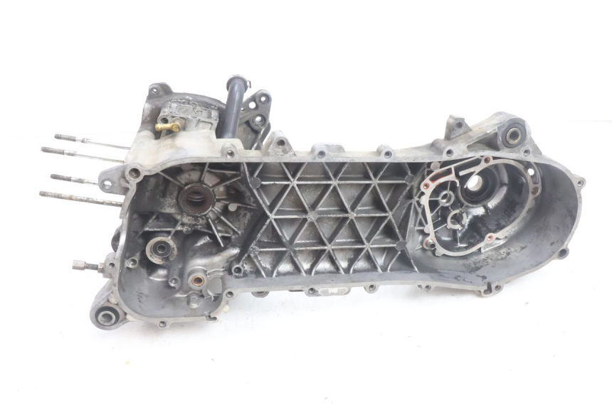 photo de CARTER MOTORE GILERA RUNNER SP 50 (2002 - 2004) - Dettagli dei punti di fissaggio