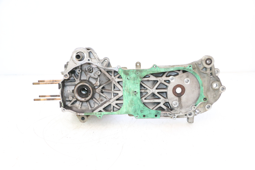 photo de CARTER BAS MOTEUR KEEWAY RY6 2T 50 (2011 - 2019) - Vista principale
