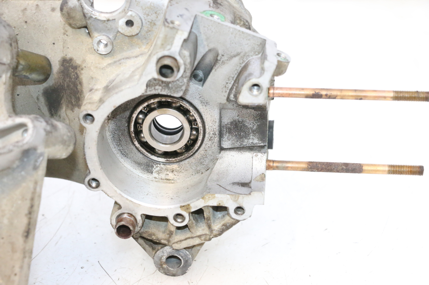 photo de CARTER BAS MOTEUR KEEWAY RY6 2T 50 (2011 - 2019) - Zoom sullo stato d'uso