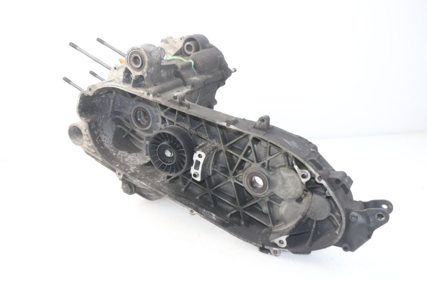 photo de CARTER MOTORE INFERIORE PEUGEOT SATELIS 500 (2007 - 2013) - Zoom sullo stato d'uso