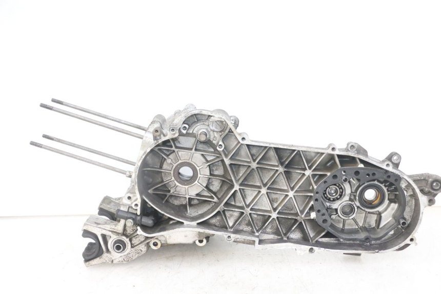 photo de CARTER MOTORE PEUGEOT SATELIS 125 (2013 - 2018) - Vista principale