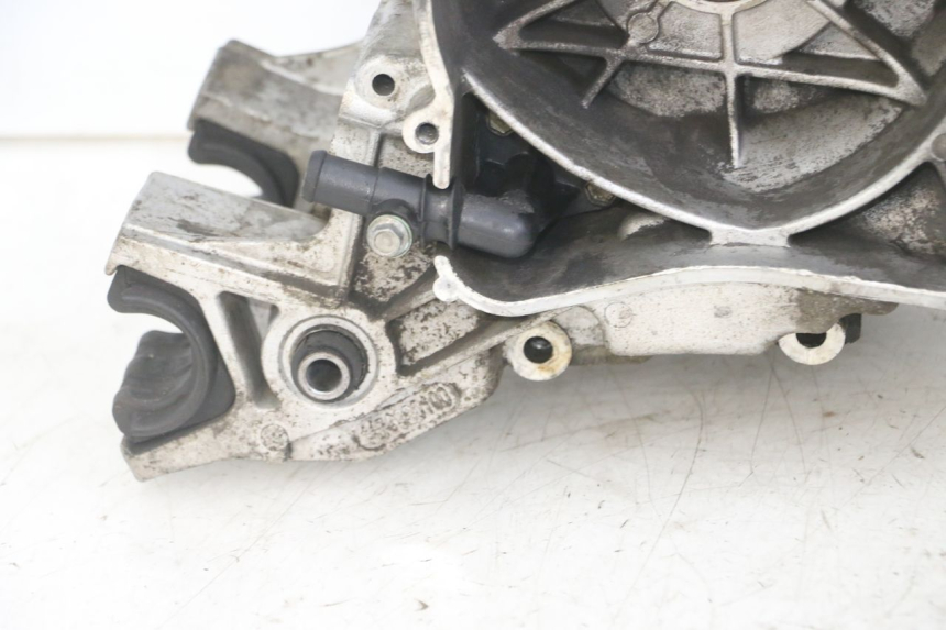 photo de CARTER MOTORE PEUGEOT SATELIS 125 (2013 - 2018) - Caratteristiche distintive