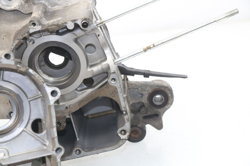 photo de CARTER MOTORE INFERIORE JM MOTORS SC 4T 50 (2012 - 2017) - Caratteristiche distintive