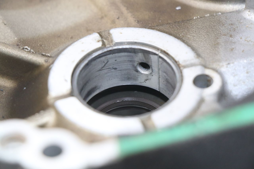 photo de CARTER MOTORE INFERIORE APRILIA SCARABEO GT 125 (1999 - 2007) - Dettaglio del componente