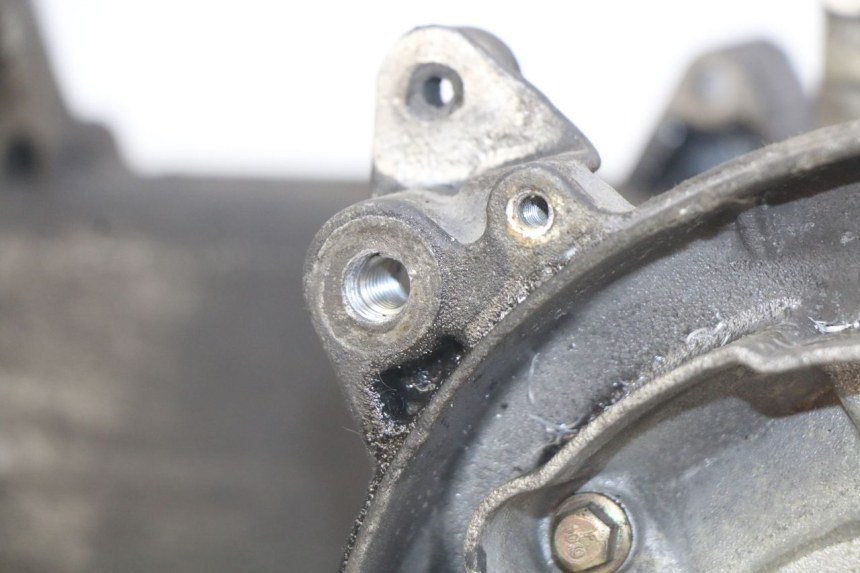 photo de CARTER BAS MOTEUR APRILIA SCARABEO 100 (2003 - 2012) - Altra angolazione