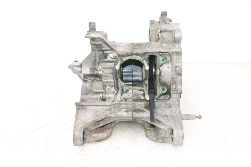 photo de CARTER MOTORE HONDA SCV LEAD 100 (2003 - 2007) - Ispezione visiva dettagliata