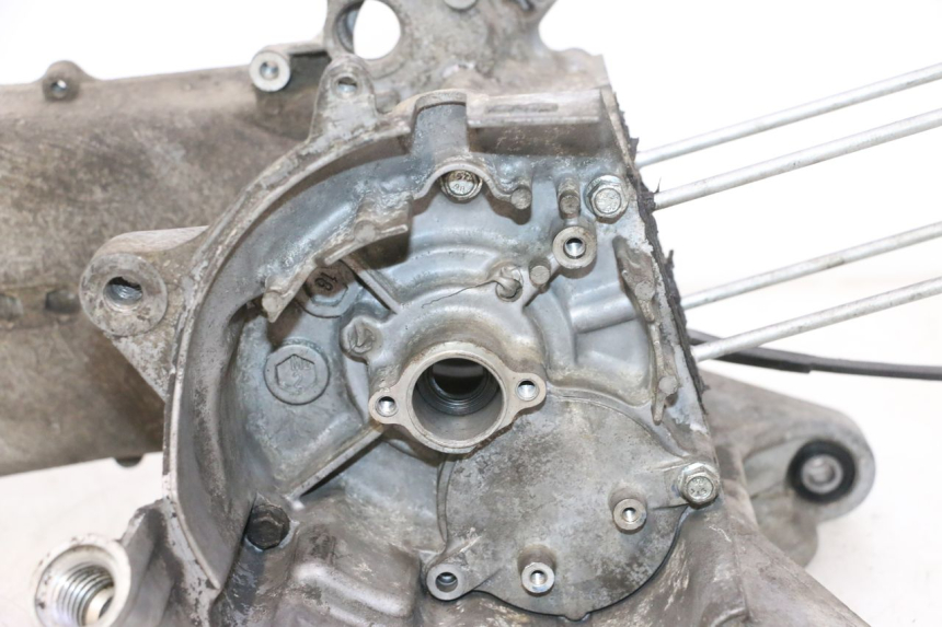 photo de CARTER MOTORE HONDA SCV LEAD 100 (2003 - 2007) - Zoom qualità usato
