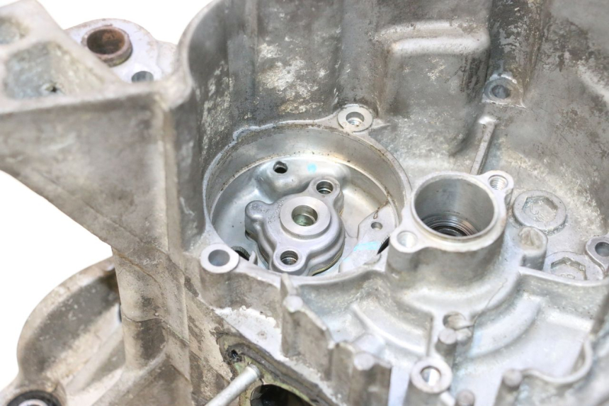 photo de CARTER MOTORE HONDA SCV LEAD 100 (2003 - 2007) - Altra angolazione