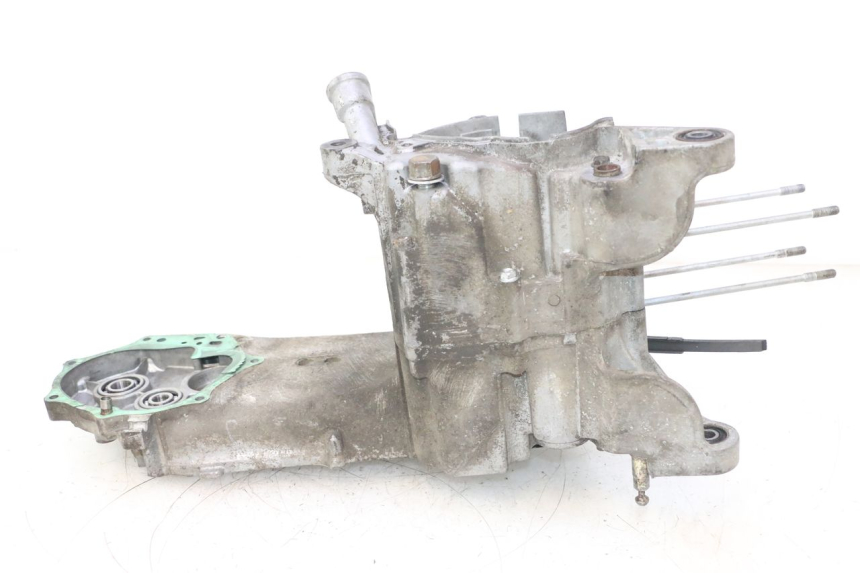 photo de CARTER MOTORE HONDA SCV LEAD 100 (2003 - 2007) - Dettagli dei punti di fissaggio