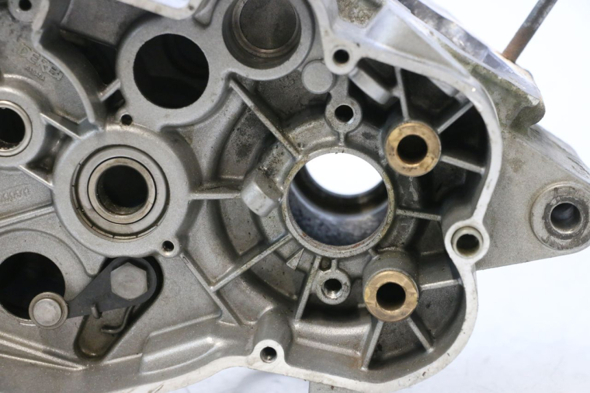 photo de CARTER MOTORE DERBI SENDA 50 (2003 - 2005) - Caratteristiche distintive