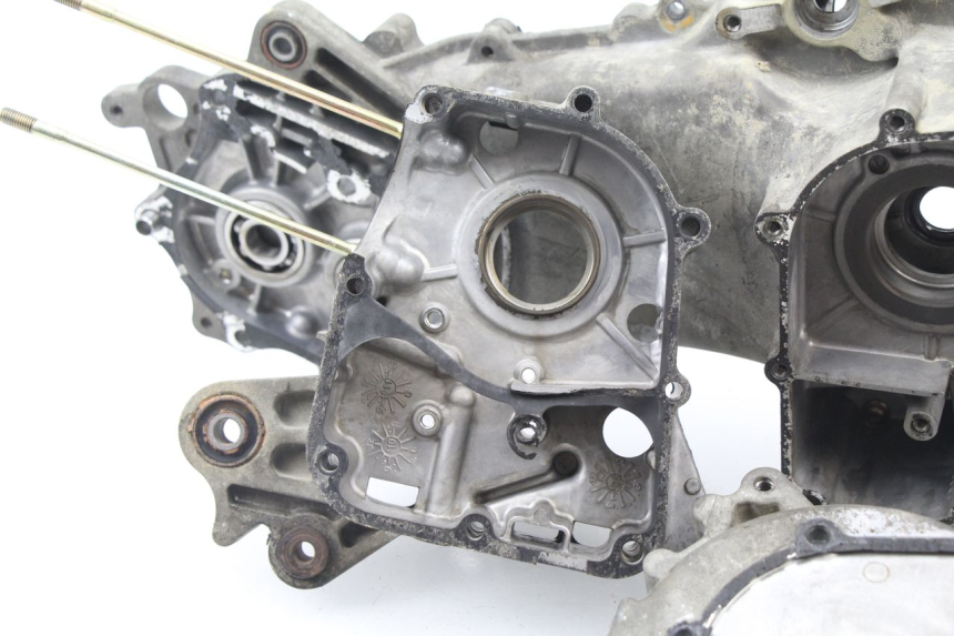 photo de CARTER MOTORE INFERIORE KYMCO SENTO 50 (2008 - 2013) - Focus sulla struttura