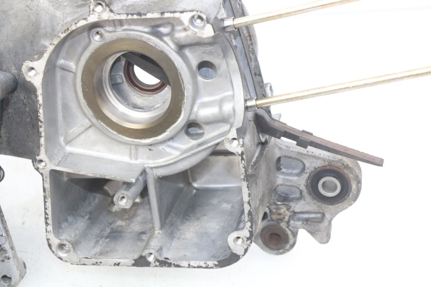 photo de CARTER MOTORE INFERIORE KYMCO SENTO 50 (2008 - 2013) - Altra vista dell'articolo