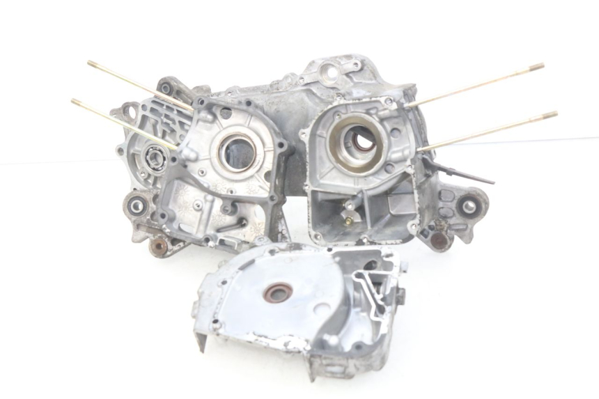 photo de CARTER MOTORE INFERIORE KYMCO SENTO 50 (2008 - 2013) - Primo piano ad alta risoluzione