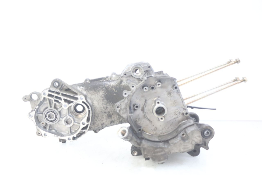 photo de CARTER BAS MOTEUR KYMCO SENTO 100 (2008 - 2013) - Stato della superficie e materiale