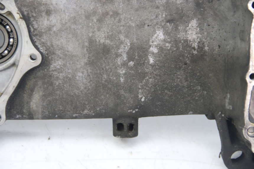 photo de CARTER BAS MOTORE SUZUKI SIXTEEN 125 (2008 - 2010) - Dettagli dei punti di fissaggio