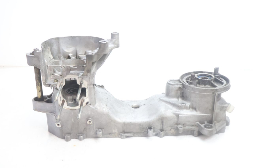 photo de CARTER MOTORE YAMAHA SLIDER 50 (1999 - 2004) - Caratteristiche distintive