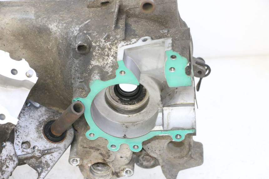 photo de CARTER MOTORE PEUGEOT SPEEDFIGHT 3 AIR 50 (2009 - 2015) - Dettagli dei punti di fissaggio