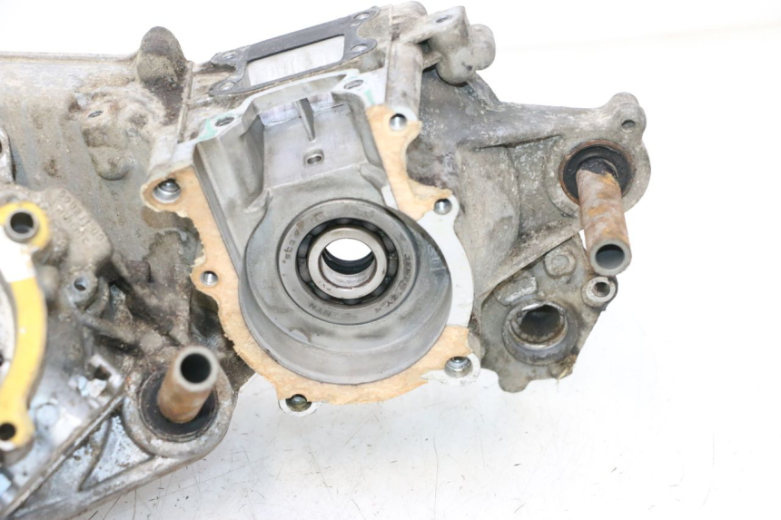 photo de CARTER BAS MOTEUR PEUGEOT SPEEDFIGHT LC 50 (1996 - 2002) - Angolazione alternativa