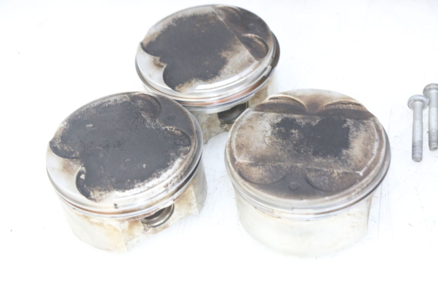 photo de CARTER BAS MOTORE TRIUMPH SPRINT ST 955 (1999 - 2001) - Primo piano ad alta risoluzione