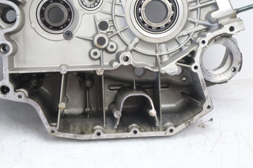 photo de CARTER MOTORE DUCATI SS IE DS CARENEE 1000 (2002 - 2006) - Dettagli dei punti di fissaggio