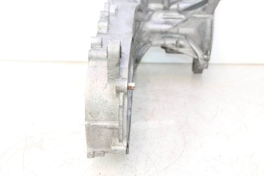 photo de CARTER MOTORE KYMCO SUPER 8 2T 50 (2007 - 2013) - Focus sulla struttura