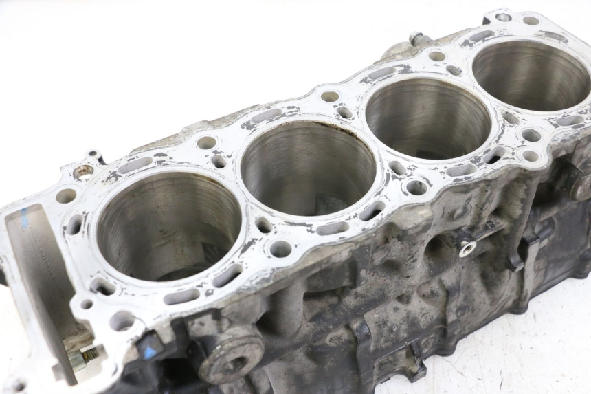 photo de CARTER MOTORE SUZUKI GSR 750 (2011 - 2017) - Zoom sui componenti