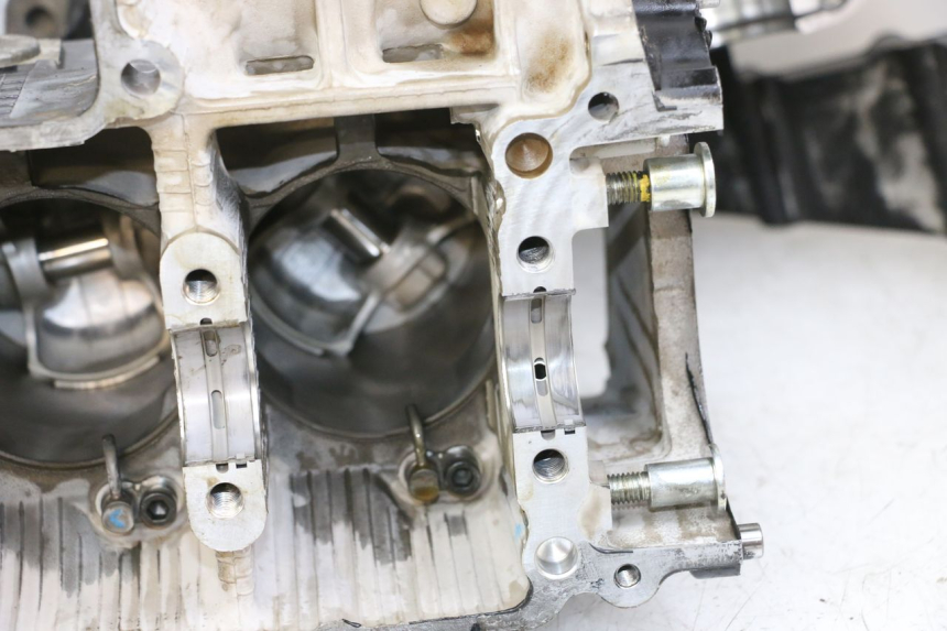 photo de CARTER MOTORE SUZUKI GSR 750 (2011 - 2017) - Zoom sui componenti