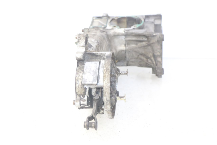 photo de CARTER BAS MOTEUR PEUGEOT SV 125 (1991 - 1994) - Dettagli dei punti di fissaggio