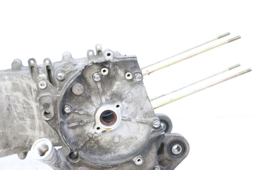 photo de CARTER BAS MOTORE SYM ORBIT III 3 4T 50 (2018 - 2021) - Caratteristiche distintive