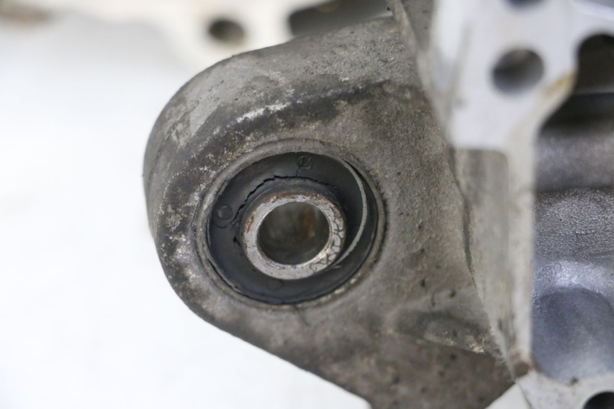 photo de CARTER BAS MOTORE SYM ORBIT III 3 4T 50 (2018 - 2021) - Angolazione alternativa