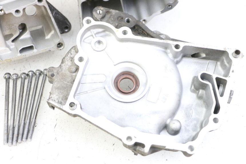 photo de CARTER BAS MOTORE SYM ORBIT III 3 4T 50 (2018 - 2021) - Zoom qualità usato