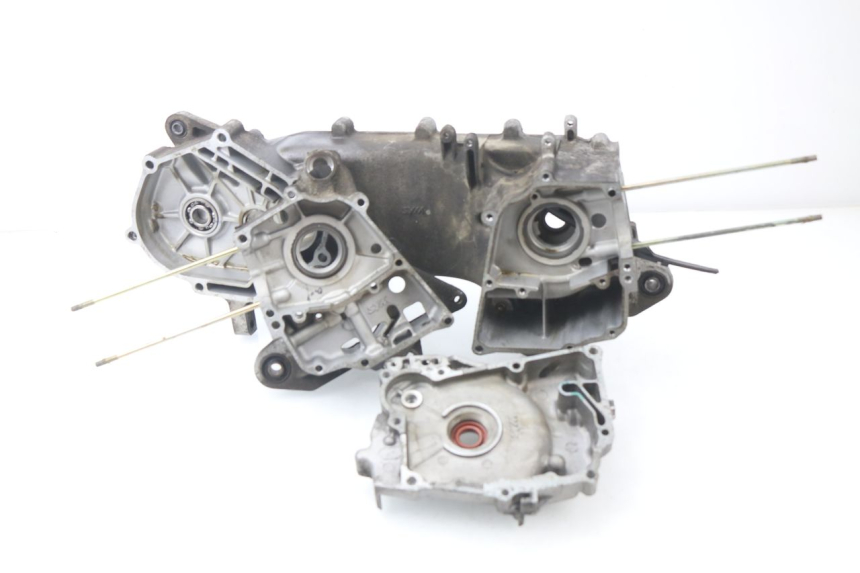 photo de CARTER MOTORE SYM SYMPHONY 50 (2009 - 2015) - Ispezione visiva dettagliata