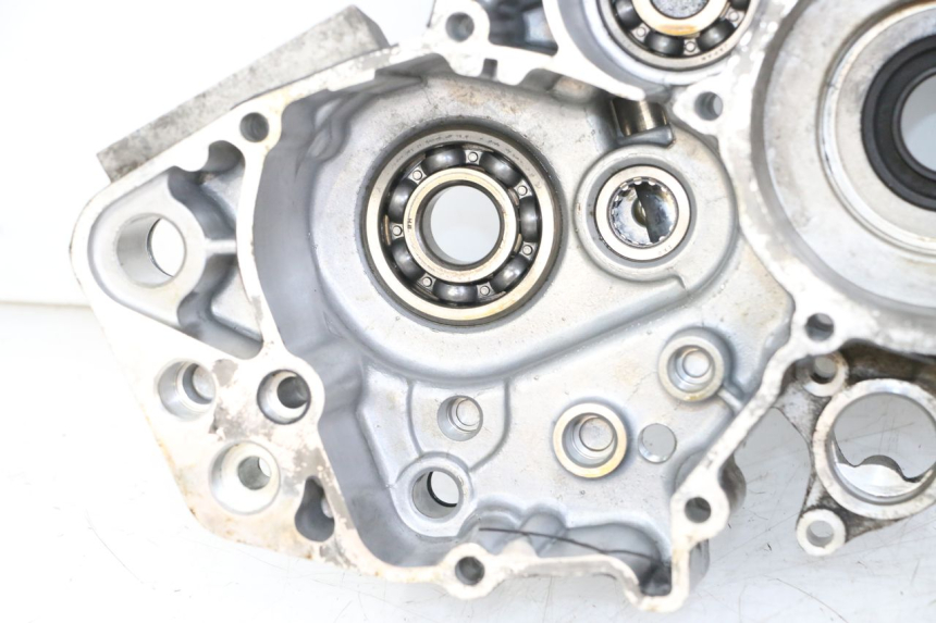 photo de CARTER BAS MOTEUR YAMAHA TDR DELTABOX 125 (1997 - 2003) - Primo piano ad alta risoluzione