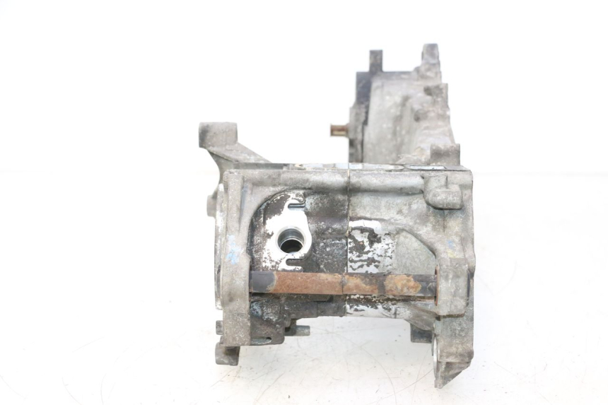 photo de CARTER MOTORE PEUGEOT TREKKER 50 (1995 - 2004) - Caratteristiche distintive