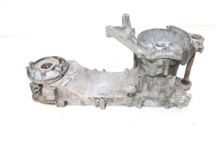 photo de CARTER MOTORE PEUGEOT TREKKER 50 (1995 - 2004) - Altra angolazione