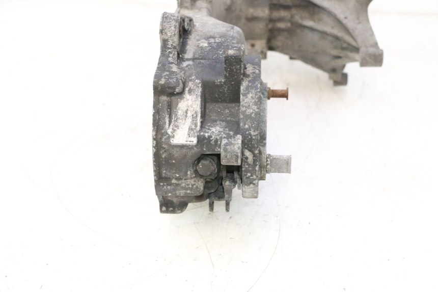 photo de CARTER MOTORE PEUGEOT TREKKER 50 (1995 - 2004) - Dettagli dei punti di fissaggio
