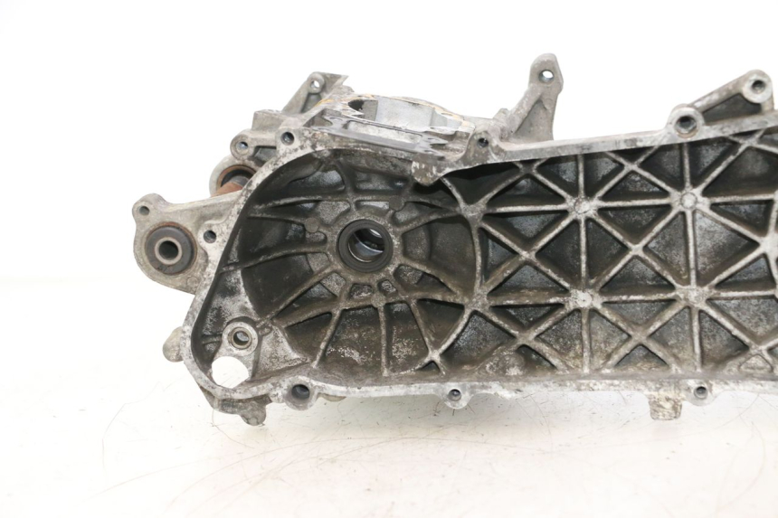 photo de CARTER MOTORE PEUGEOT TREKKER 50 (1995 - 2004) - Ricambio usato controllato