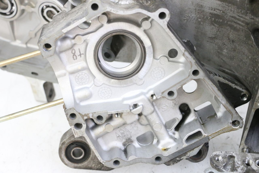 photo de CARTER BAS MOTEUR PEUGEOT TWEET 4T 50 (2018 - 2022) - Stato della superficie e materiale