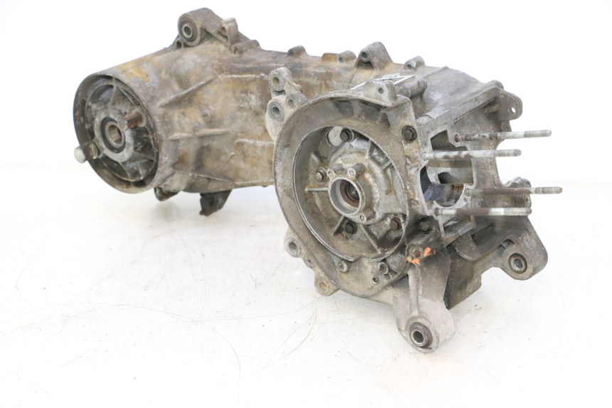 photo de CARTER MOTORE PIAGGIO TYPHOON 50 (2000 - 2009) - Zoom sui componenti